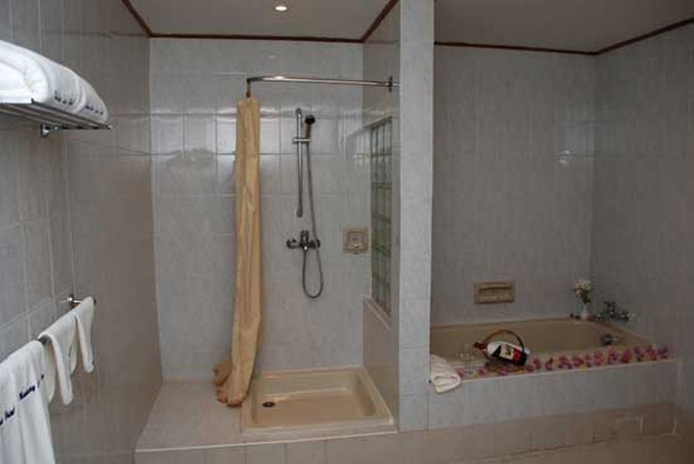 Mandalay Swan Hotel Luaran gambar